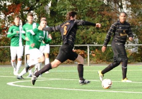 9_frank_tor_nach_sascha_vorarbeit
