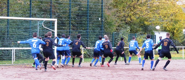 waren_auf_den_eckball
